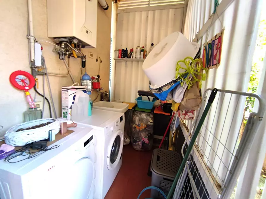 Immagine 17 di Bilocale in vendita  a Tremestieri Etneo