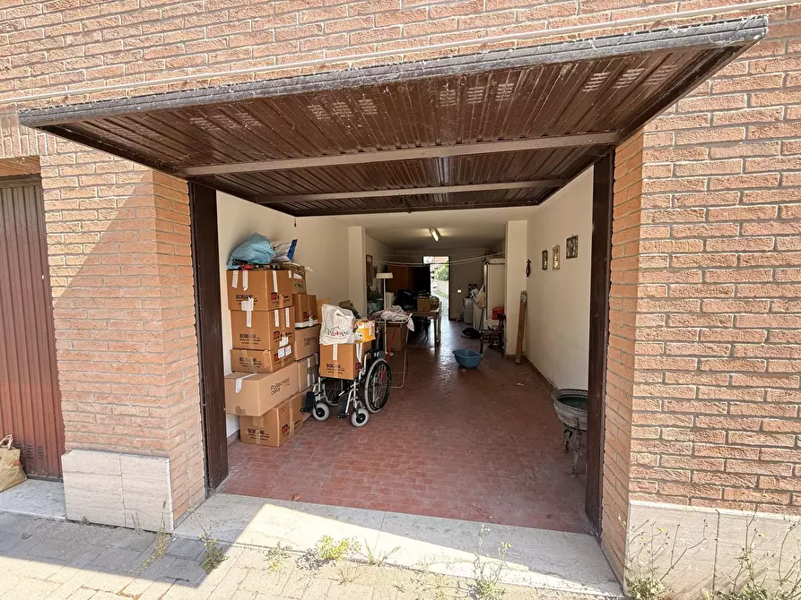 Immagine 19 di Trilocale in vendita  in Via delle Macine 5 a Bastiglia