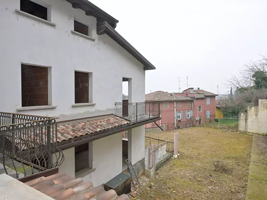 Immagine 5 di Villa in vendita  in Via del Santuario 15 a Fiorano Modenese