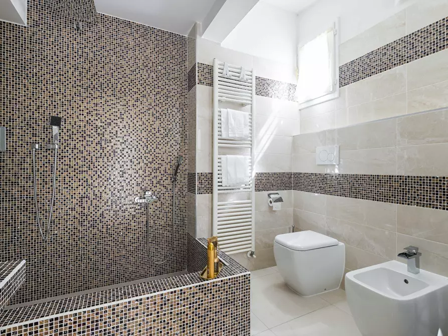 Immagine 6 di Quadrilocale in affitto  in Via Nazario Sauro 64 a Modena