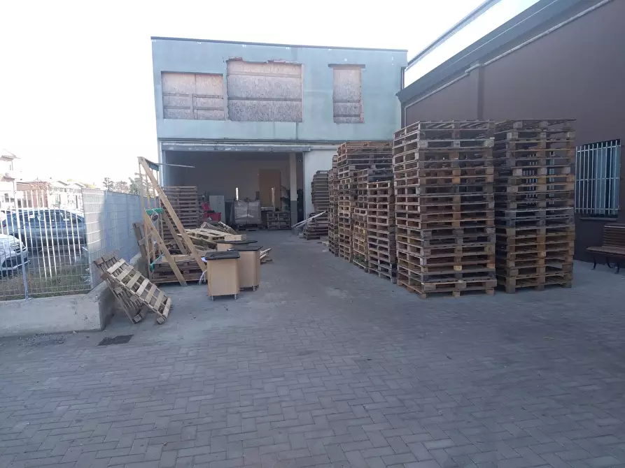 Immagine 22 di Capannone industriale in vendita  in Via John Fitzgerald Kennedy 9 a Modena