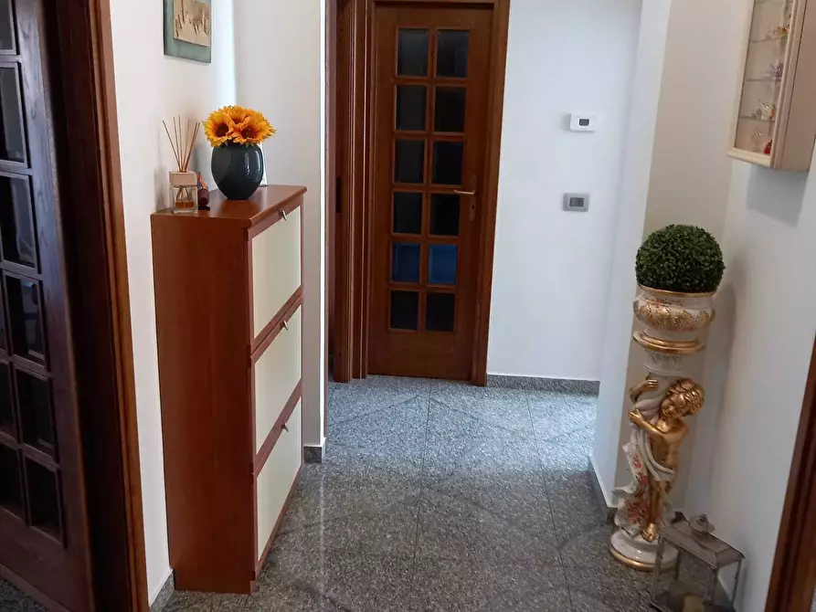 Immagine 5 di Quadrilocale in vendita  in Piazza Due Strade 2 a Bordighera