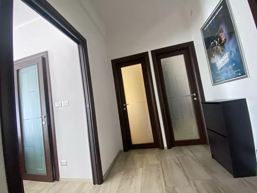 Immagine 5 di Quadrilocale in affitto  in Via Salbertrand 57 a Torino