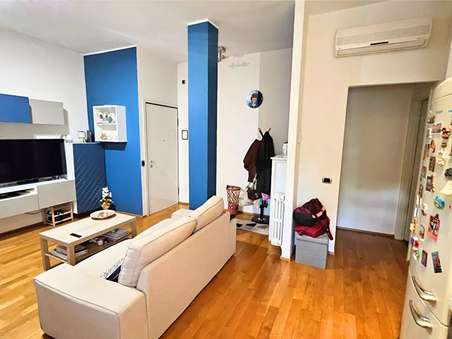 Immagine 15 di Bilocale in vendita  in Via Leonardo Da Vinci 20 a Parma