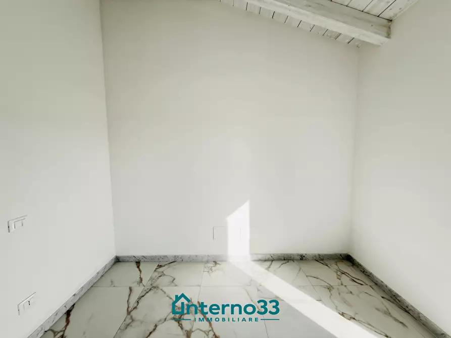 Immagine 10 di Appartamento in vendita  in Via del Botteghino 17N a Ameglia