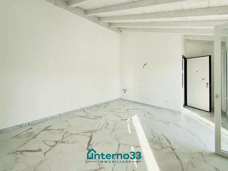 Immagine 3 di Appartamento in vendita  in Via del Botteghino 17N a Ameglia