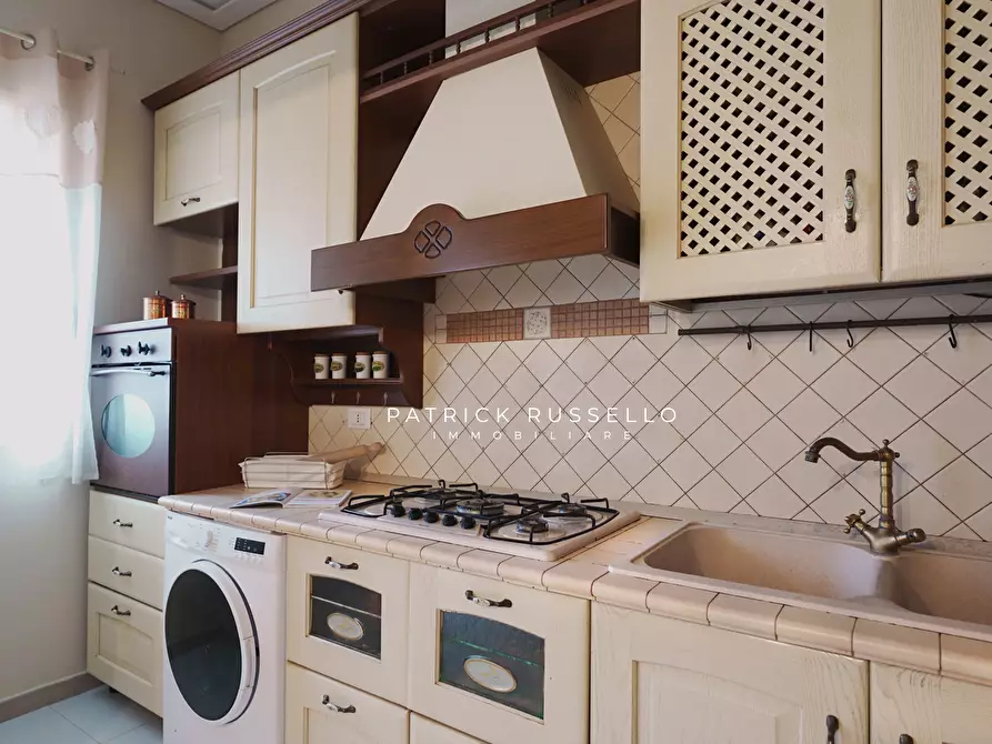 Immagine 10 di Quadrilocale in vendita  in Via Casilina 7 a Gela