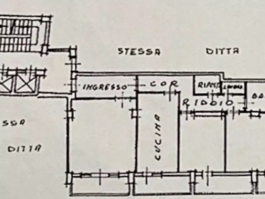 Immagine 22 di Trilocale in vendita  in Via Cartesio 46 a Gela
