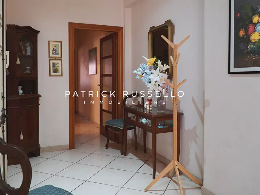 Immagine 7 di Trilocale in vendita  in Via Seneca 2 a Gela