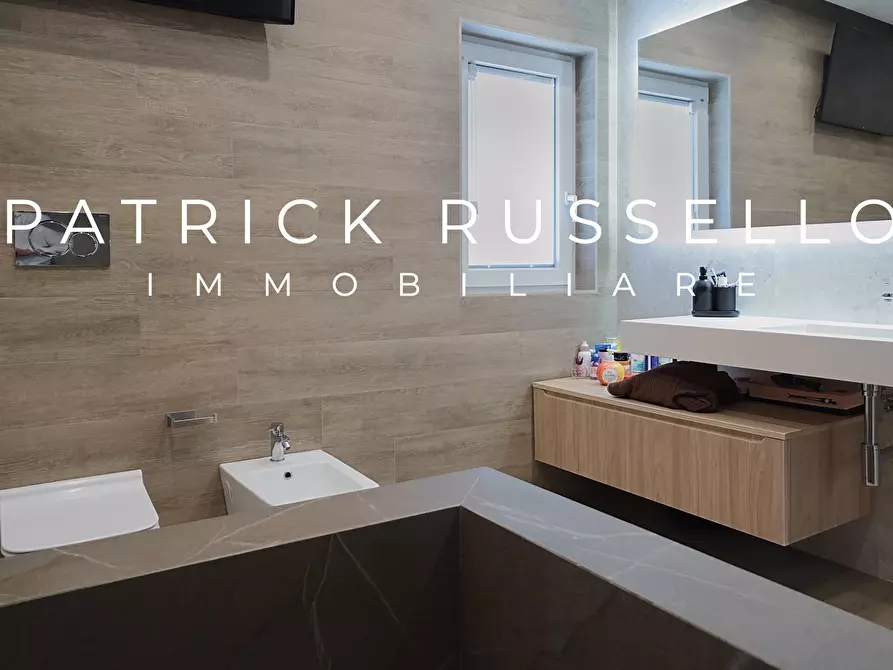 Immagine 20 di Quadrilocale in vendita  in Via Morselli 63 a Gela