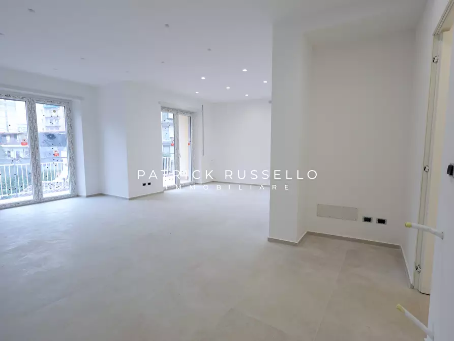 Immagine 2 di Quadrilocale in vendita  in Via Raimondo Feletti 14 a Catania