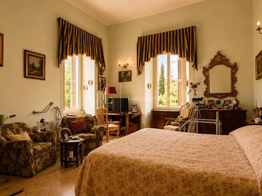 Immagine 16 di Casa bifamiliare in vendita  a Tivoli