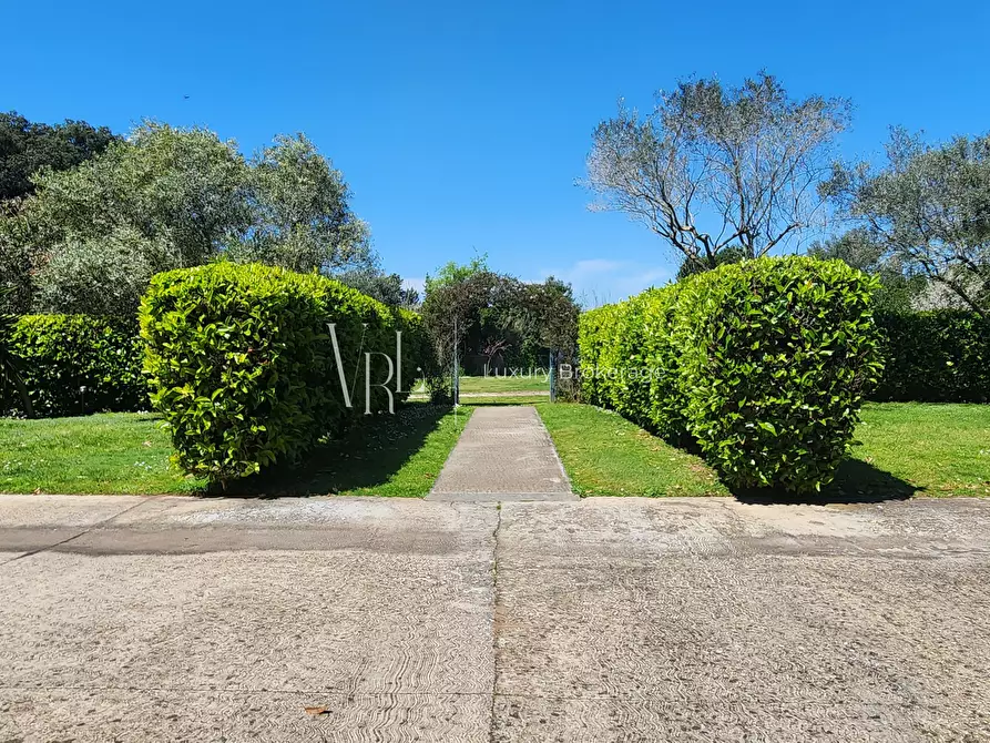 Immagine 19 di Residence in vendita  in Via Appia Antica a Roma