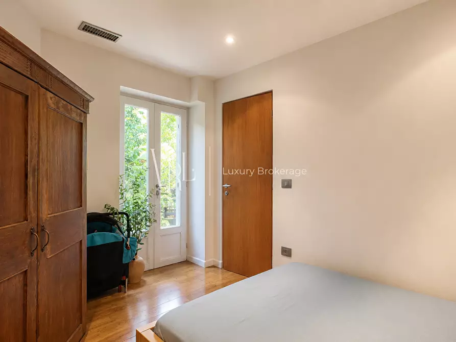 Immagine 19 di Villa in vendita  a Roma