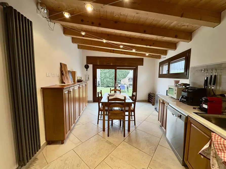 Immagine 7 di Villa in vendita  in Viale dei Mille 160 a Rovigo