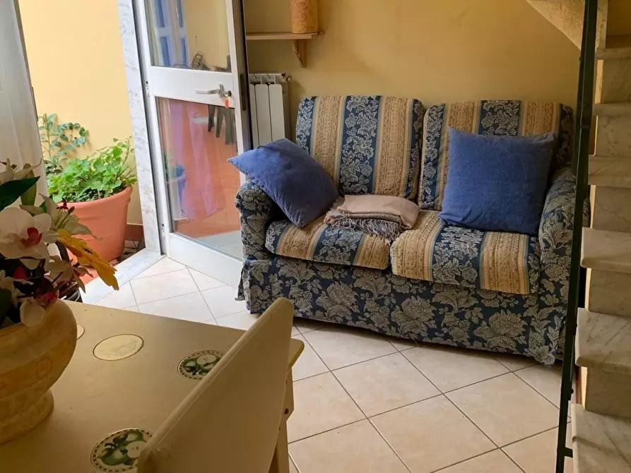 Immagine 9 di Villetta a schiera in affitto  a Viareggio