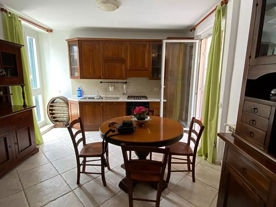 Immagine 12 di Terratetto in affitto  a Viareggio