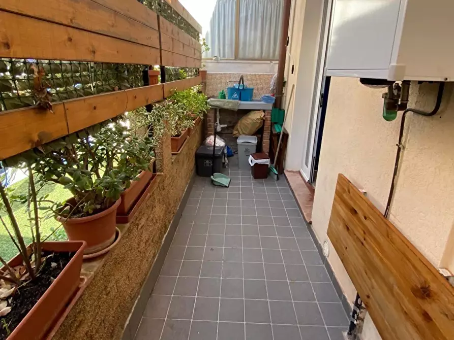 Immagine 5 di Loft/Open space in affitto  a Viareggio
