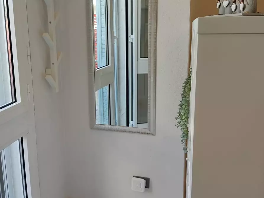 Immagine 4 di Bilocale in affitto  a Viareggio