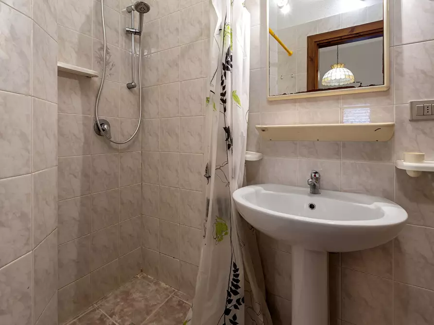 Immagine 8 di Bilocale in vendita  in Via Al Belvedere 6 a Trinità D'agultu E Vignola