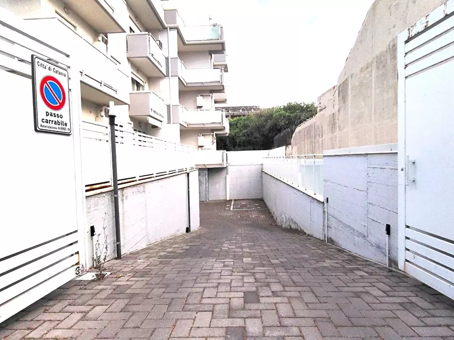 Immagine 56 di Quadrilocale in vendita  in Via Attanasio Natale 25 a Catania