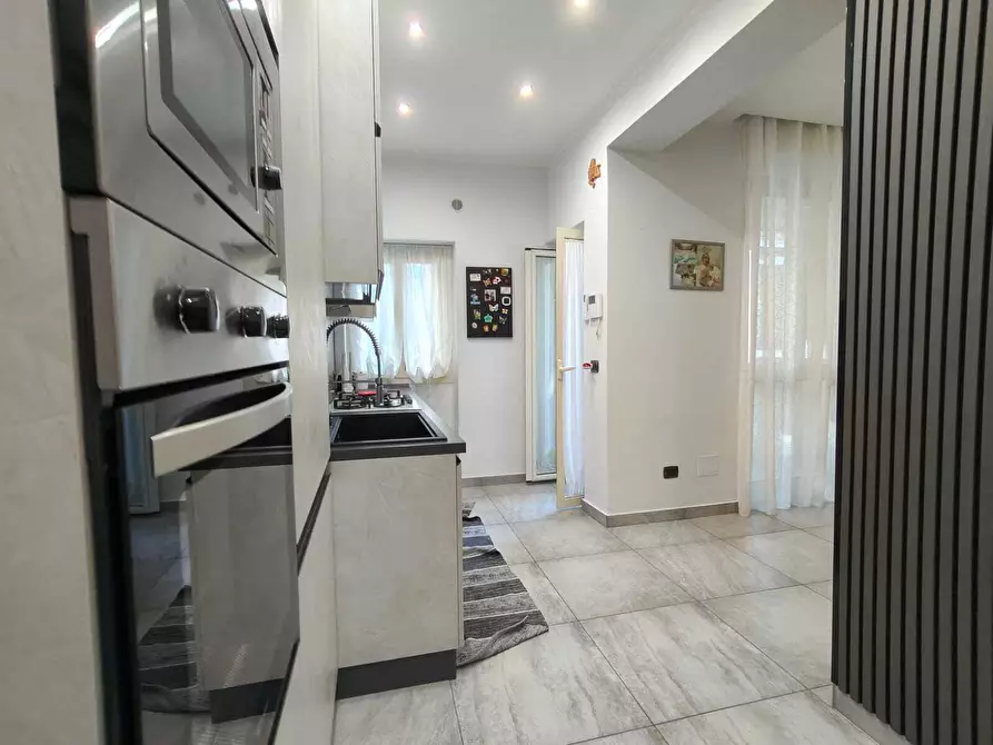 Immagine 13 di Trilocale in vendita  in Via Largo Calabria a Catania