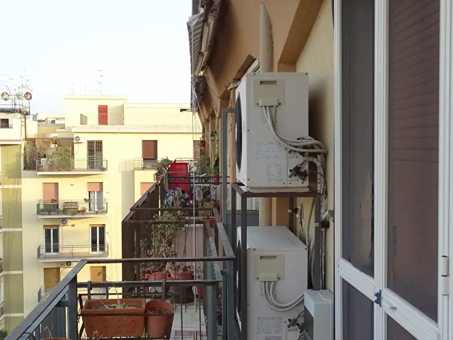 Immagine 25 di Pentalocale in vendita  in Via Salvatore Citelli 4 a Catania