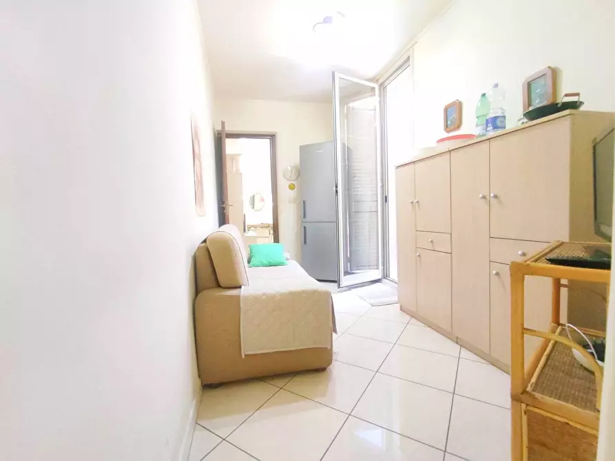 Immagine 7 di Bilocale in vendita  a Catania