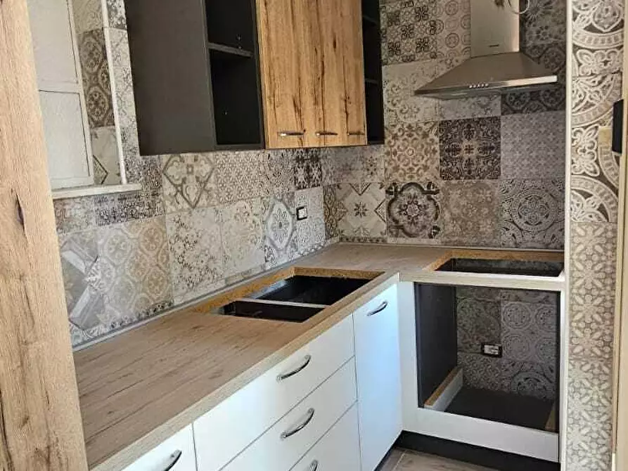Immagine 13 di Quadrilocale in vendita  in Via Giambattista Pensabene 13 a Catania