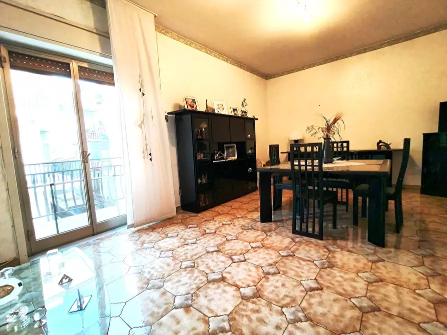 Immagine 8 di Pentalocale in vendita  in Via Bachelet 1 a Misterbianco