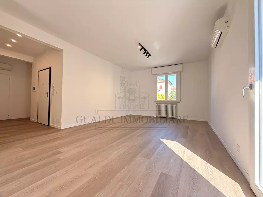 Immagine 2 di Trilocale in vendita  in Via Giuseppe Gibellini 31 a Modena