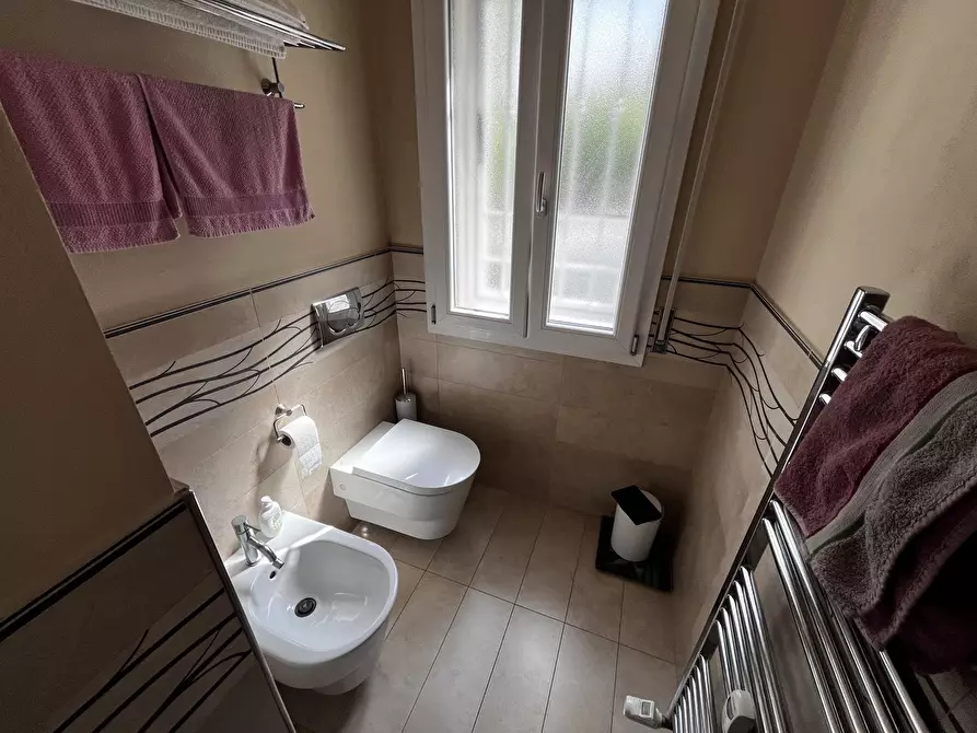 Immagine 10 di Bilocale in vendita  in Via Carlo Forlanini 19 a Modena