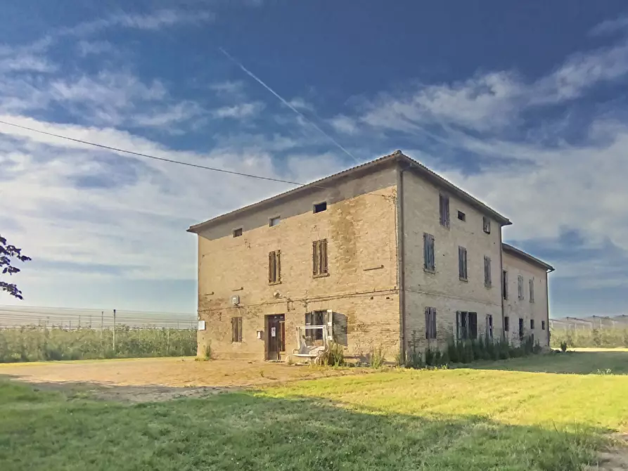 Immagine 1 di Rustico / casale in vendita  in Via Marchiona 3 a Modena