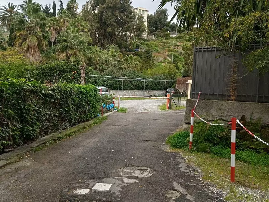 Immagine 6 di Showroom in vendita  in Via Arziglia 111 a Bordighera