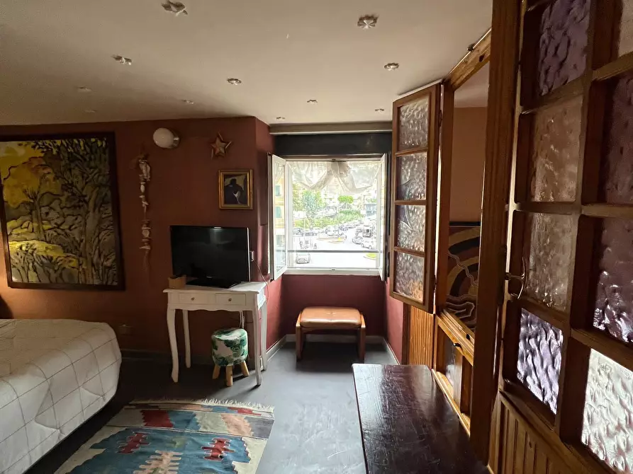 Immagine 15 di Casa indipendente in vendita  in Piazza della Costituente 4 a Ventimiglia