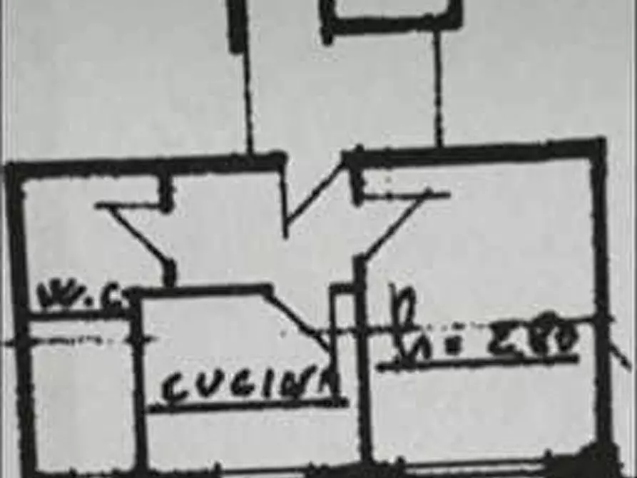 Immagine 13 di Bilocale in vendita  in Via Carso 3 a Ventimiglia