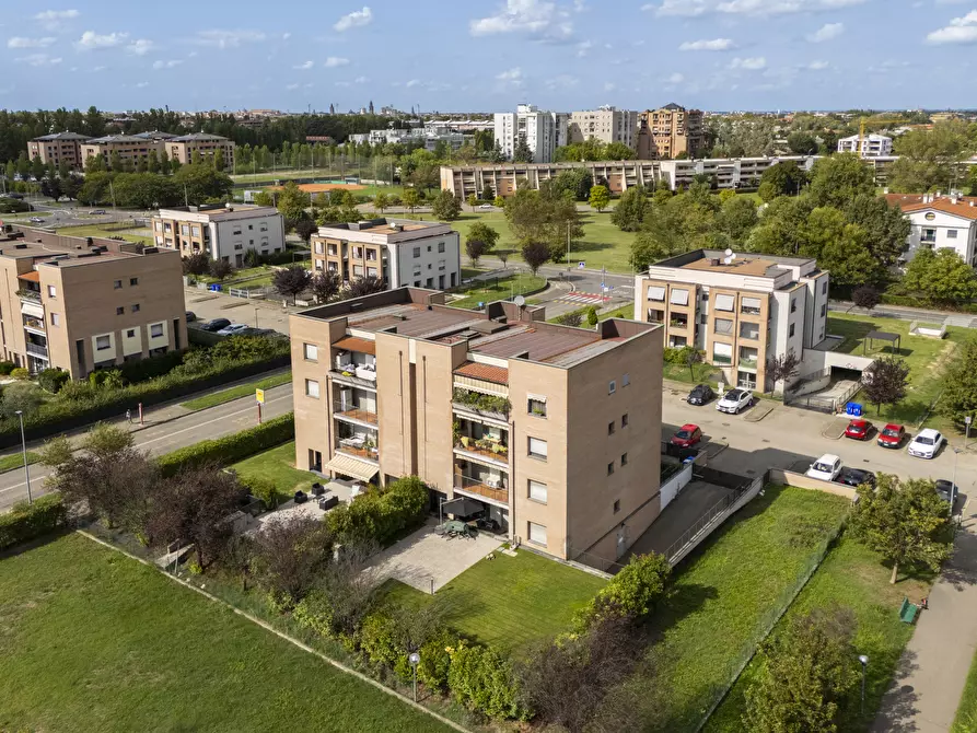 Immagine 3 di Trilocale in vendita  in Via Aldo Moro 1000 a Parma