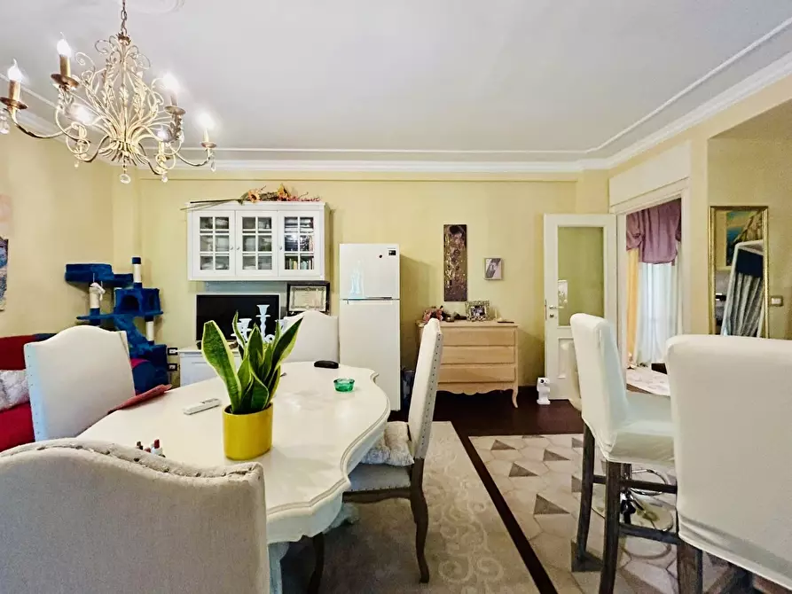 Immagine 1 di Appartamento in vendita  in Via paradiso 3 a Sarzana