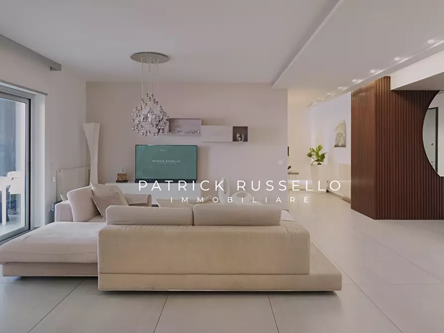 Immagine 4 di Quadrilocale in vendita  in Via Bonfiglio Fiorentino 4 a Gela