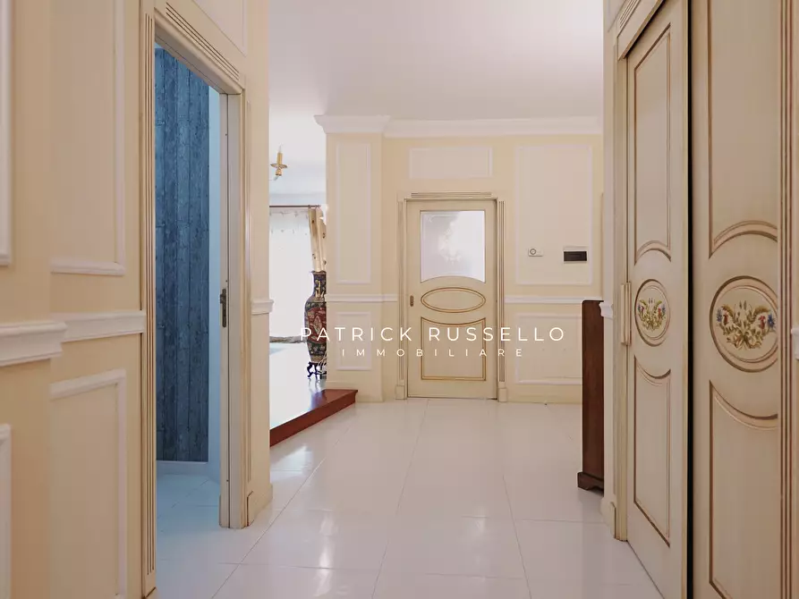 Immagine 17 di Quadrilocale in vendita  in Via Casilina 7 a Gela