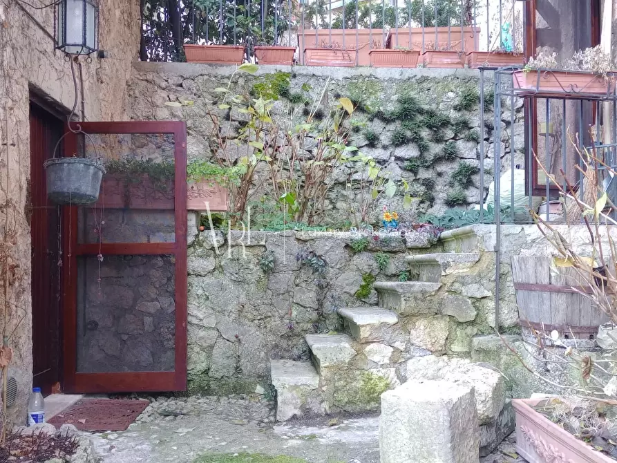 Immagine 17 di Palazzo in vendita  a Arezzo