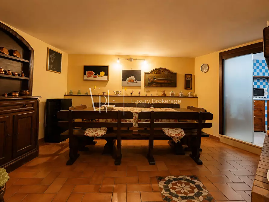 Immagine 10 di Casa bifamiliare in vendita  a Roma