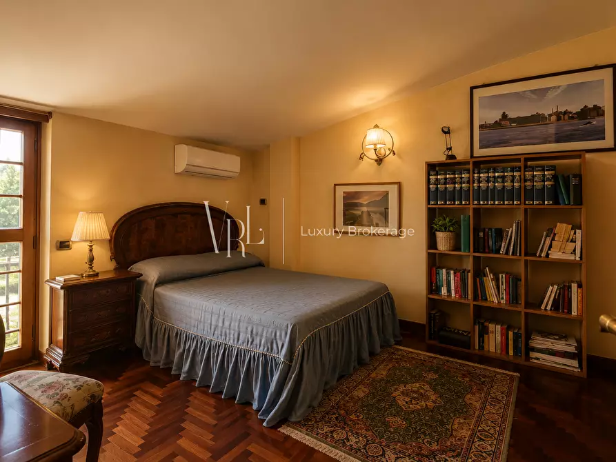 Immagine 23 di Casa bifamiliare in vendita  a Roma