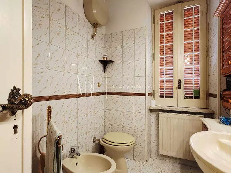Immagine 19 di Villa in vendita  a Roma