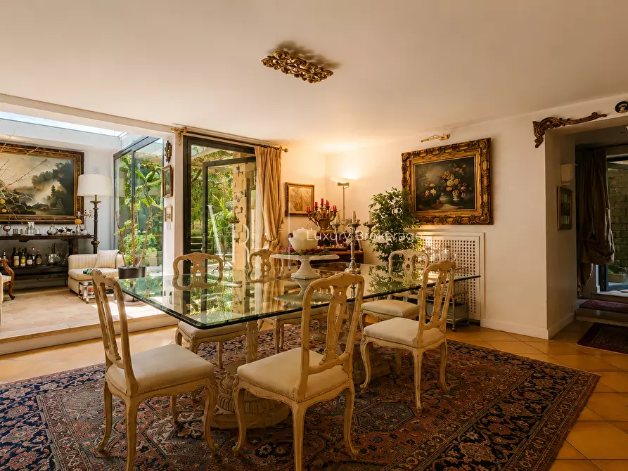 Immagine 12 di Casa bifamiliare in vendita  a Roma