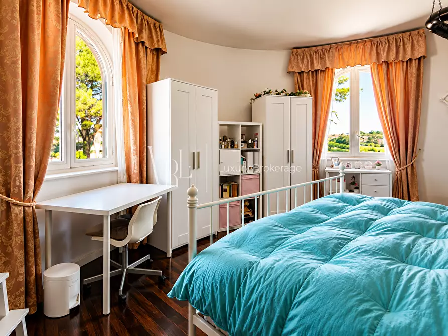 Immagine 26 di Villa in affitto  a Roma