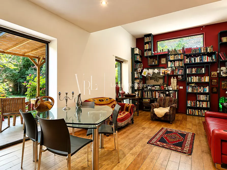 Immagine 8 di Villa in vendita  a Roma