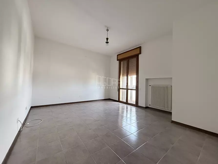Immagine 8 di Trilocale in vendita  a Rovigo
