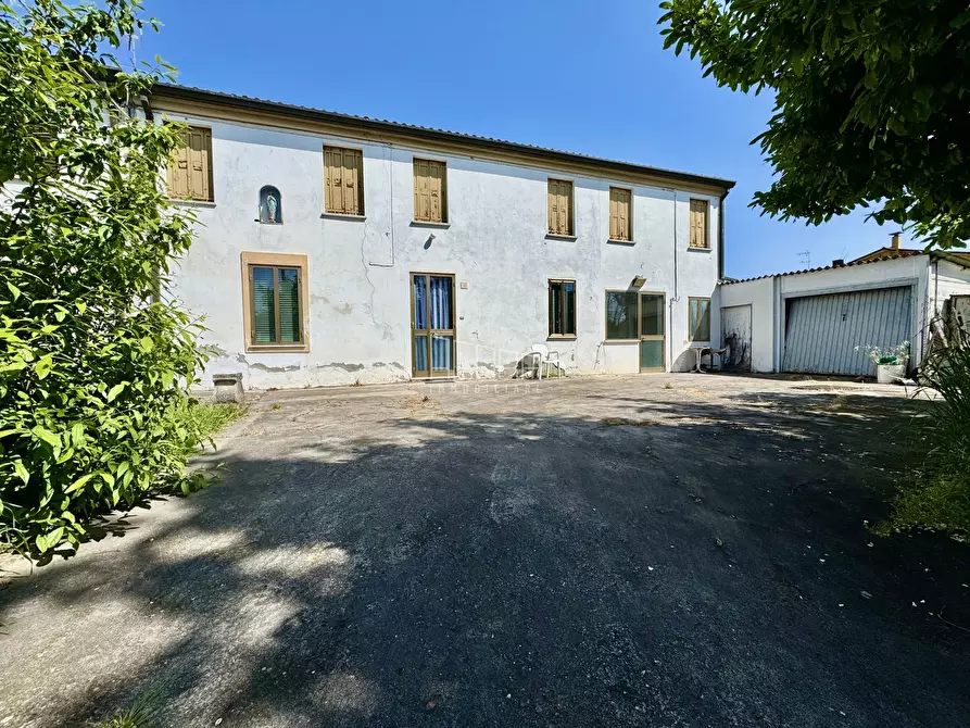 Immagine 13 di Casa bifamiliare in vendita  in Via Ponte Santa Croce 2 a Rovigo