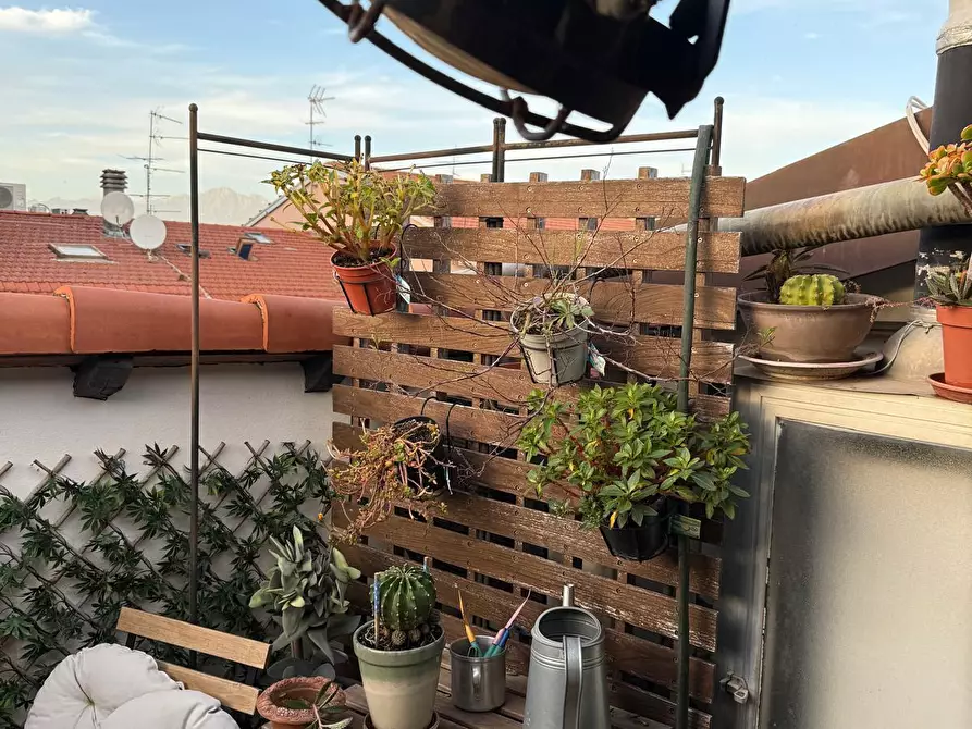 Immagine 9 di Mansarda in vendita  a Viareggio